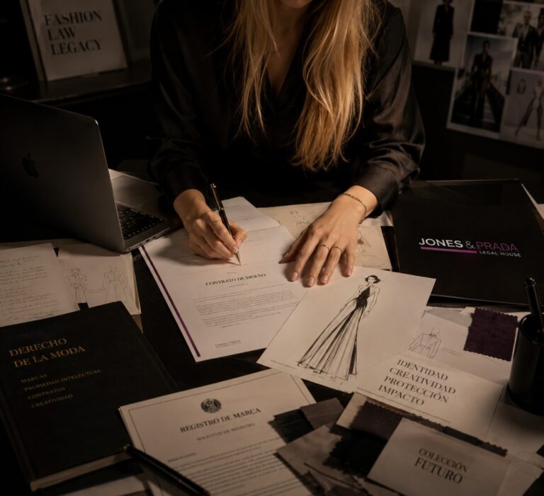 imagen 3 fashion law